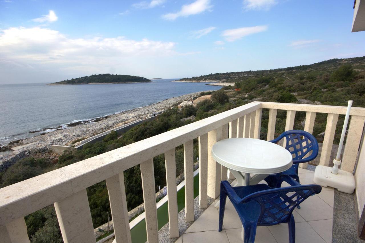 Seaside Apartments With A Swimming Pool Zecevo Rtic, Rogoznica - 8366 Ngoại thất bức ảnh