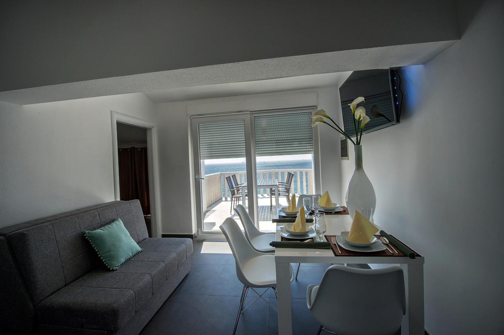 Seaside Apartments With A Swimming Pool Zecevo Rtic, Rogoznica - 8366 Phòng bức ảnh